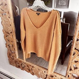 BEAUTIFUL TAN SWEATER ✨✨✨
